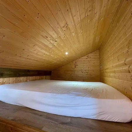 Le Du Domaine Des Lupins *